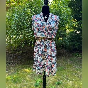 Simply Vera- Vera Wang Watercolor Print Pattern Dress, Light and Airy, Size L